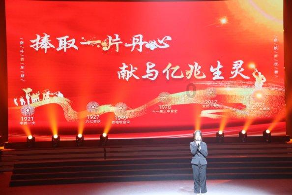 汽车加了劣质的汽油会给汽车造成什么影响呢？游戏画面